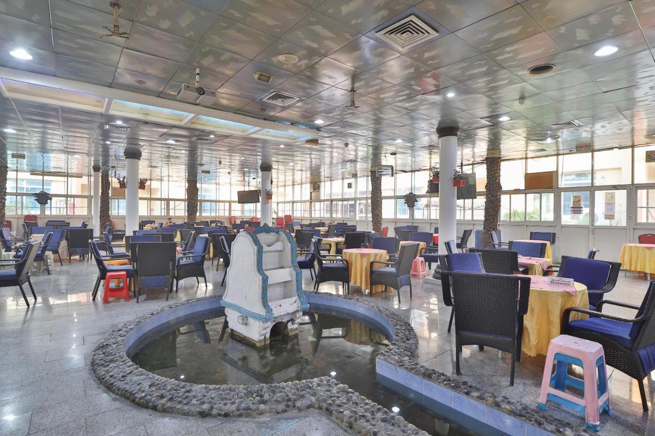 Oyo 366 Waves Hotel Ajman Exteriör bild